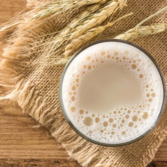 Joghurt selber machen geht auch vegan Pflanzliche Milch von oben