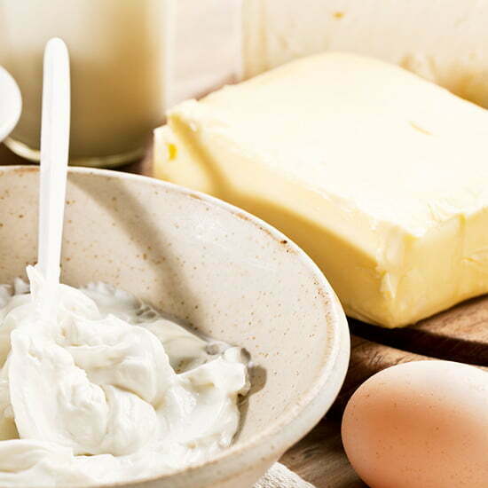 Butter und Sahne enthalten gesättigte Fettsäuren Sahne und Butter