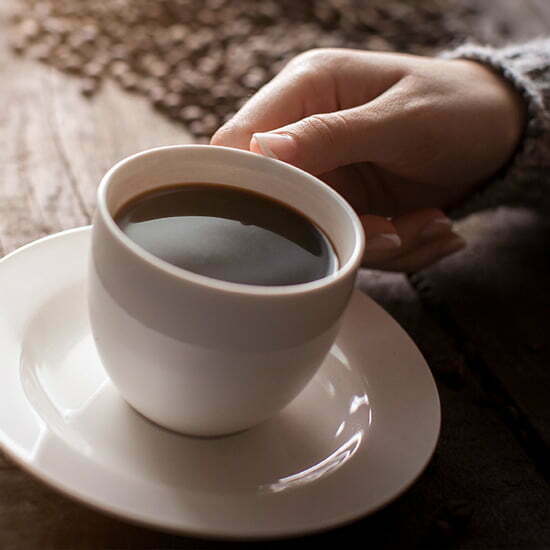 Die Menge an Koffein macht den Unterschied Tasse Kaffee